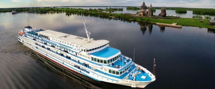 CROCIERA IN RUSSIA: LA VIA DEGLI ZAR